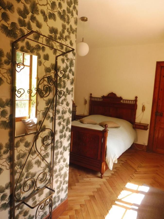 Charmant Appartement Sur Cour, Le Berlingott Bagnères-de-Bigorre Exterior foto